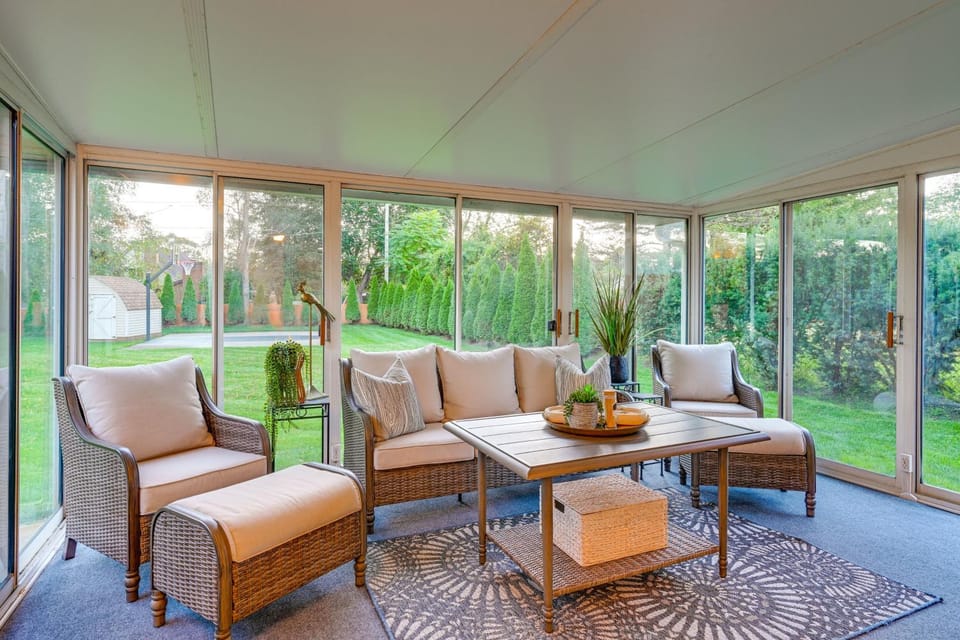 2 Mi to Dtwn Brighton: Updated Home w/ Fenced Yard House in Michigan
