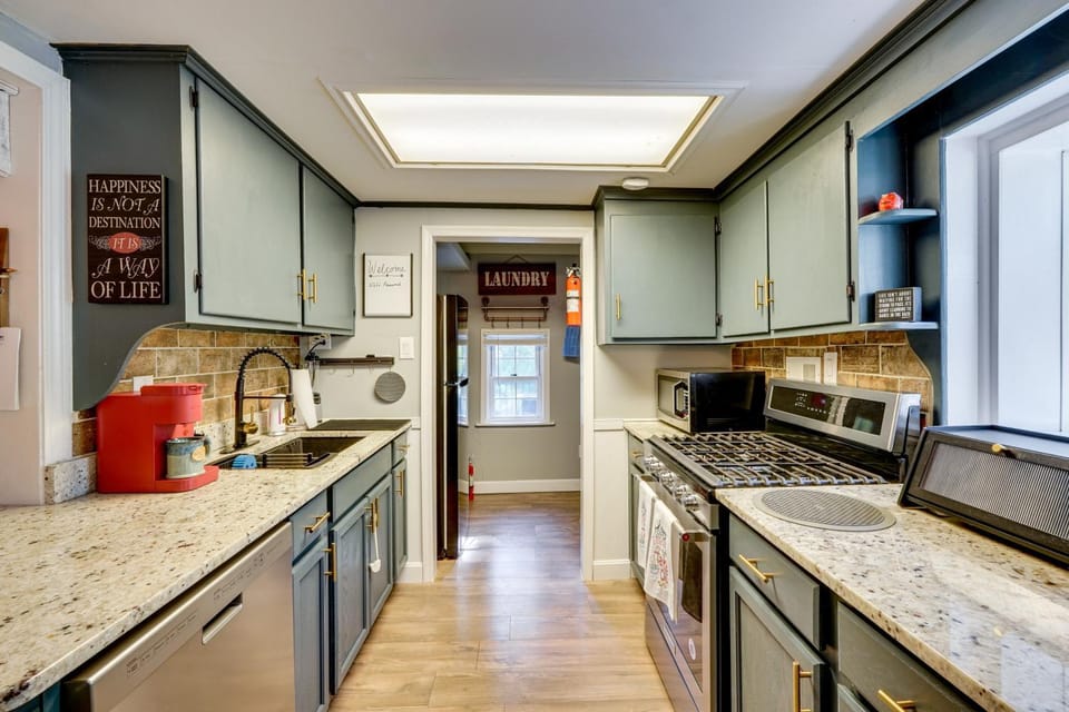 Little Woodland Home: Hidden Gem By Dtwn Bethlehem House in Bethlehem