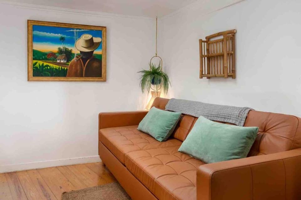 Historic Alfama Cave Studio - Medieval Quarter Experience Apartment in Lisbon