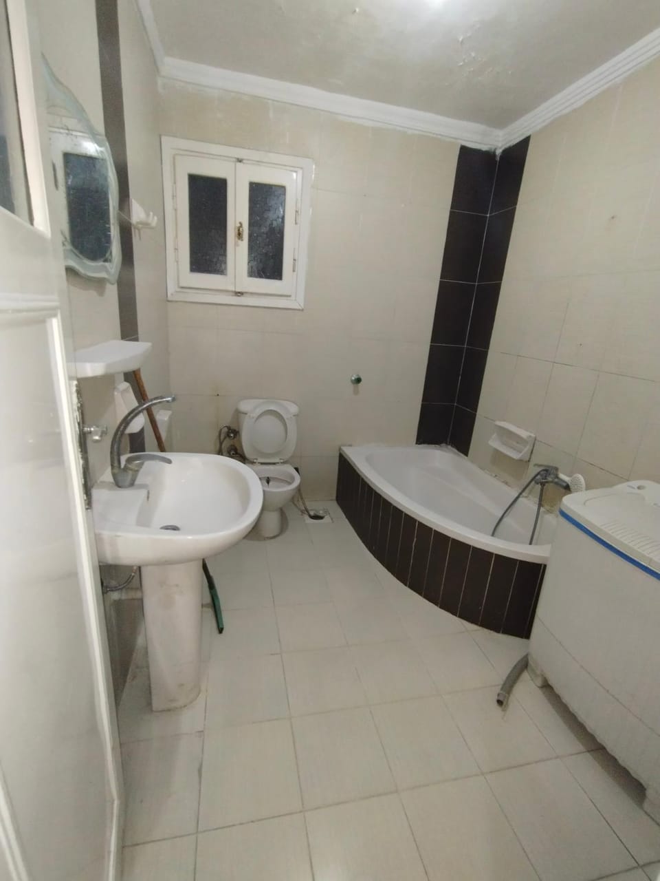 The Maxim Apartment in Alexandria