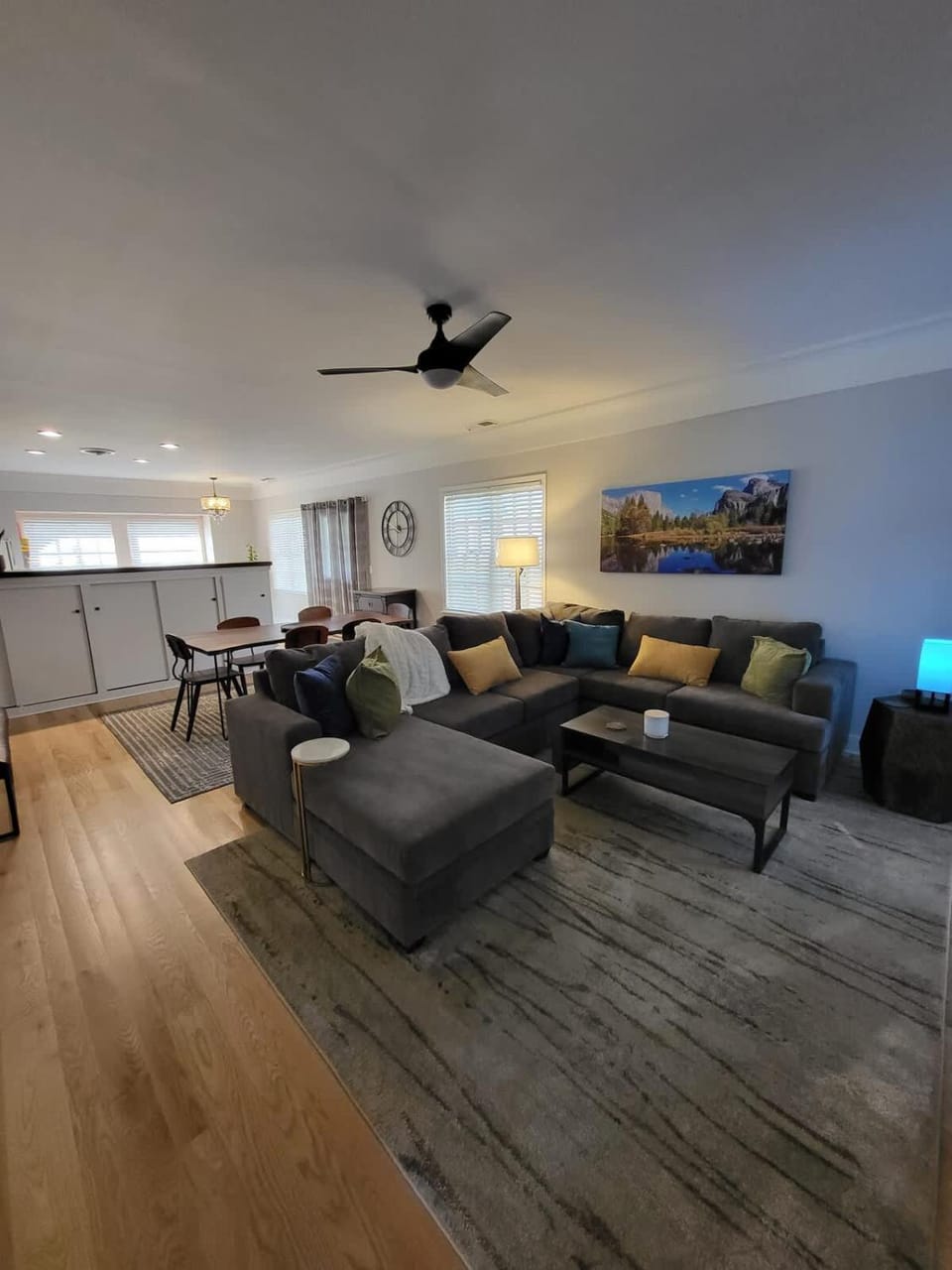 Terrace On Main Street Apartment in Murphys