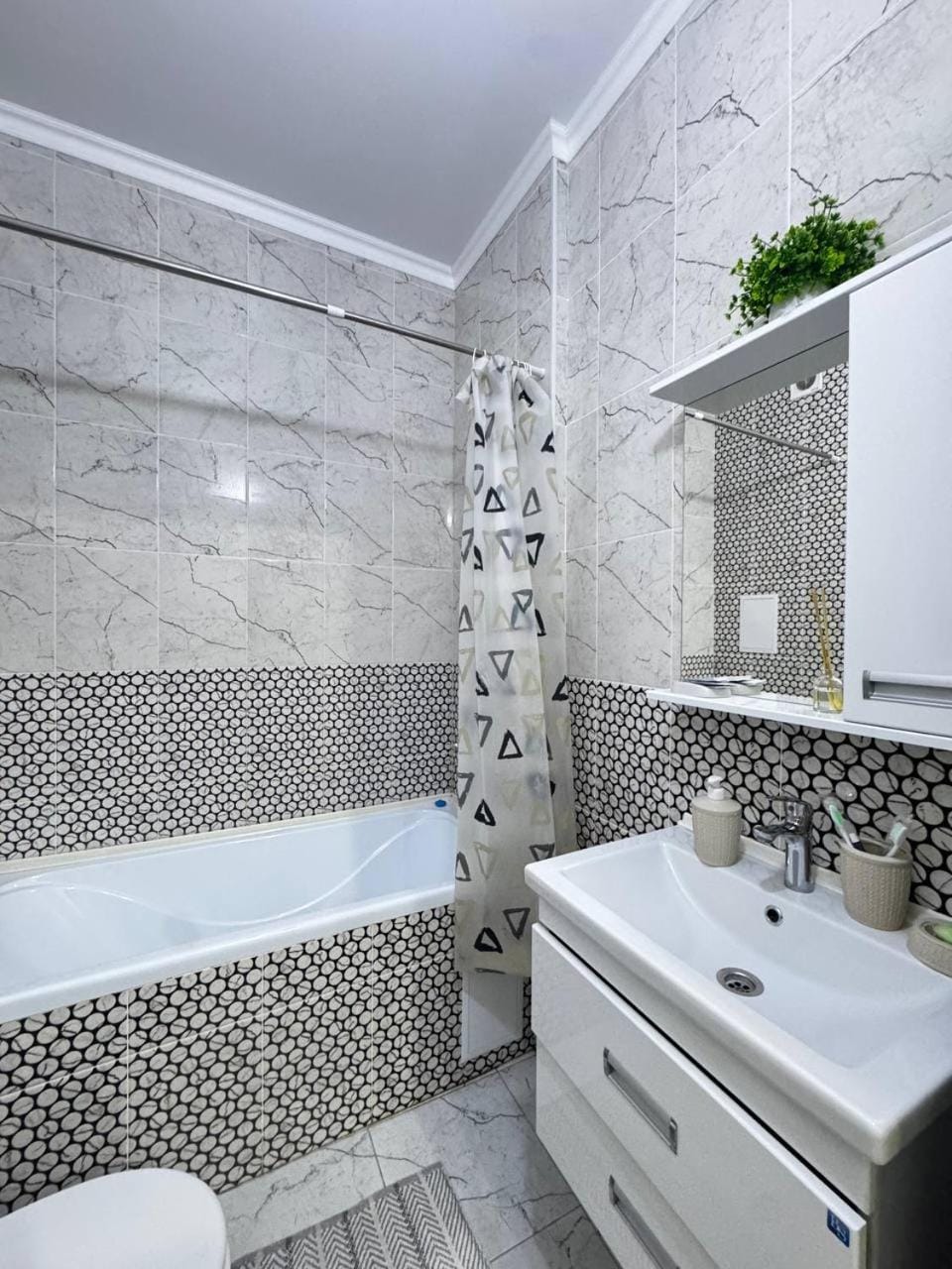 Shower, Hot Tub, Bathroom, Bath, towels