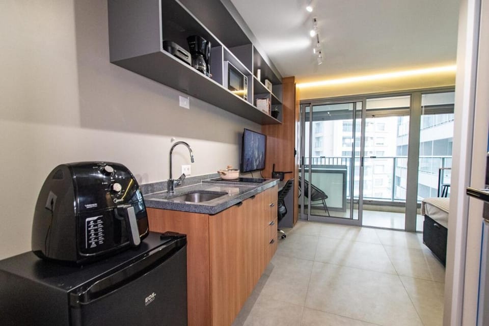 Coffee/tea facilities, Kitchen or kitchenette, minibar, stove, toaster