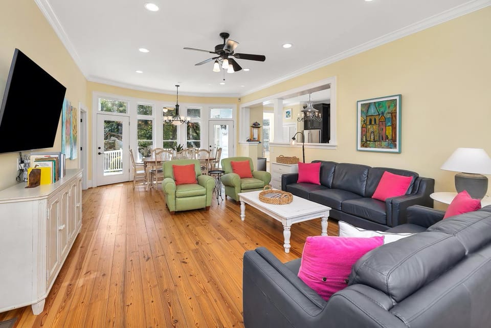 4205 Ninth Street House in Saint Simons Island