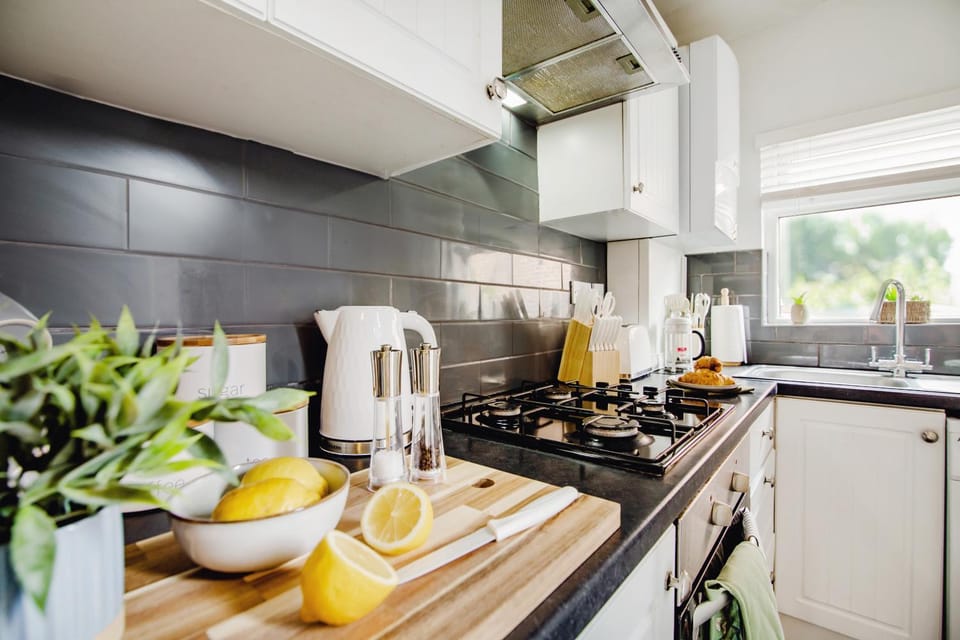 Kitchen or kitchenette, Food, pet friendly, toaster