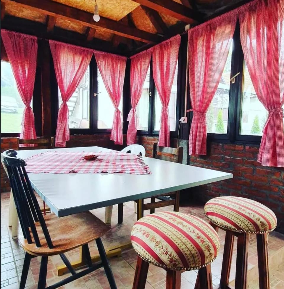 Apartmani Da-Da Apartment in Zlatibor District, Serbia