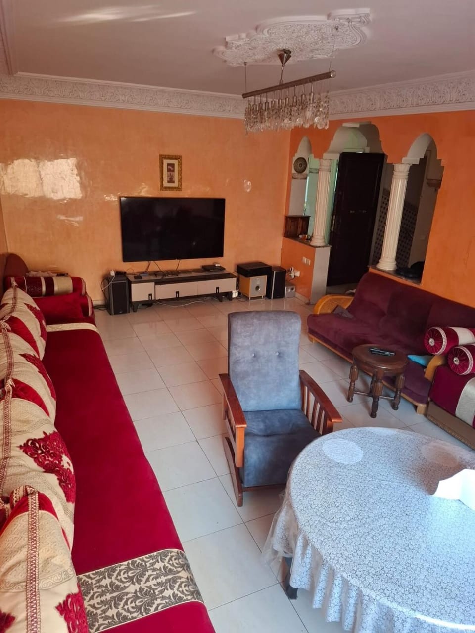 Composed of 2 bedrooms and large living room Apartment in Casablanca