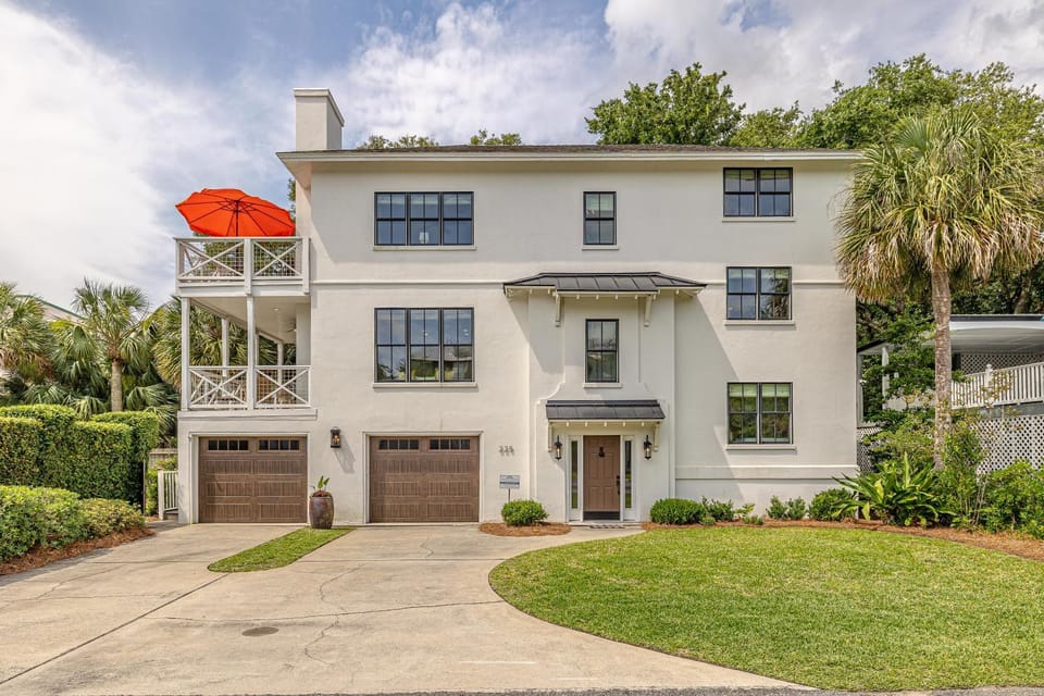 225 Olive Way House in Saint Simons Island