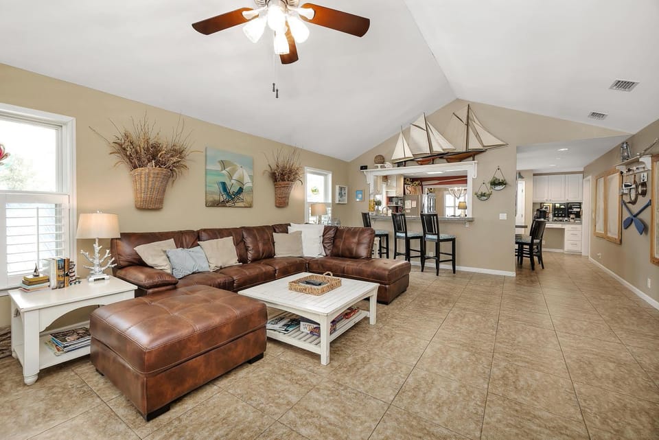 1007 Mallery Street House in Mallory Park