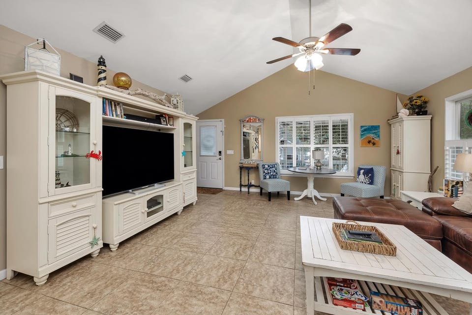 1007 Mallery Street House in Mallory Park