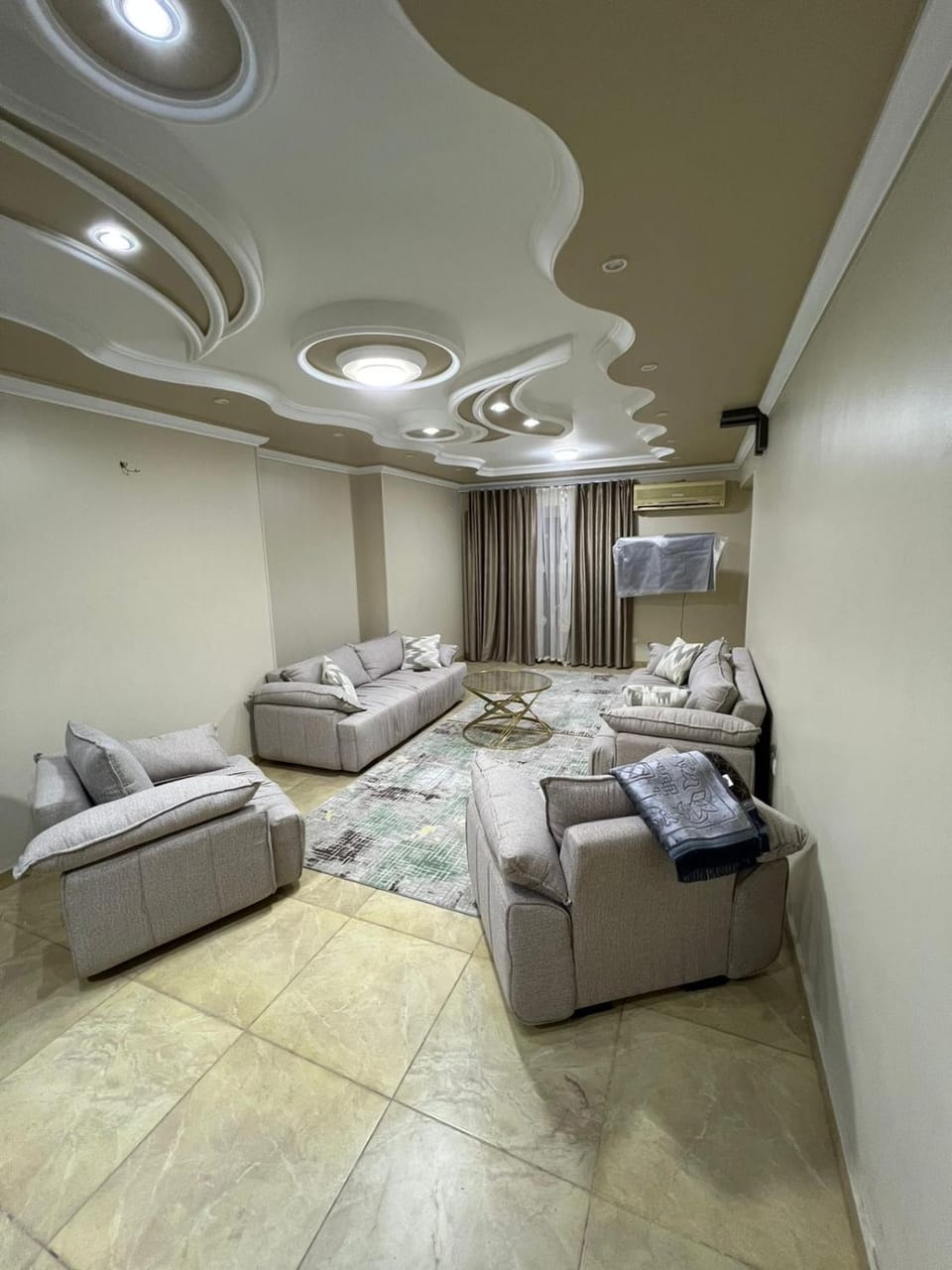 4 شارع الدكتور لاشين المريوطية فيصل Apartment in Egypt