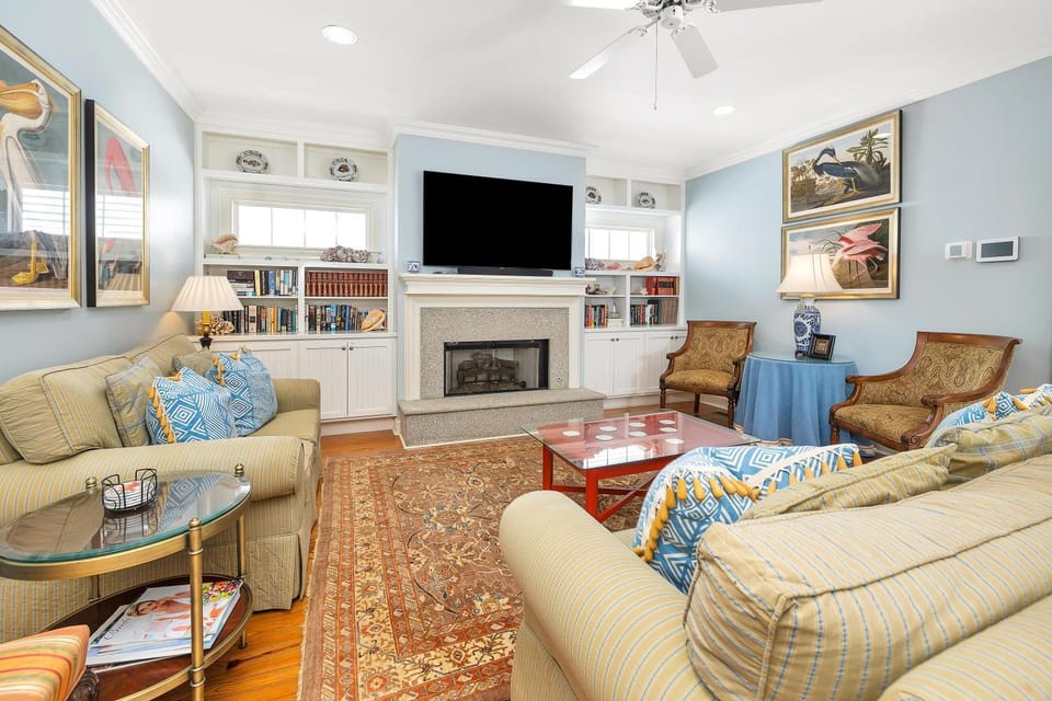 4324 Tenth Street House in Saint Simons Island
