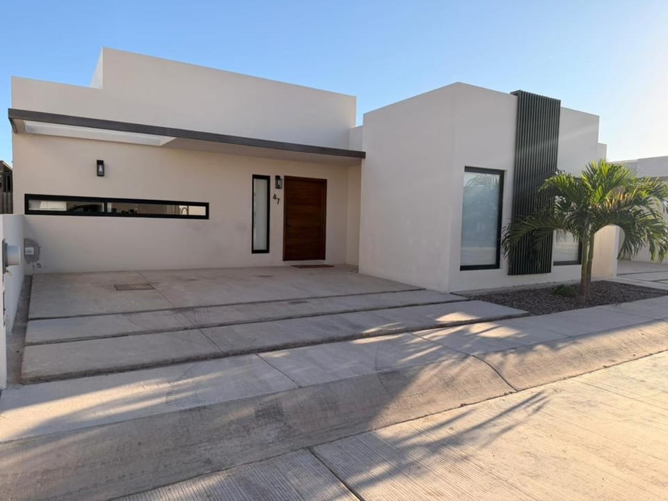 Modern beach house in San Carlos House in San Carlos Guaymas