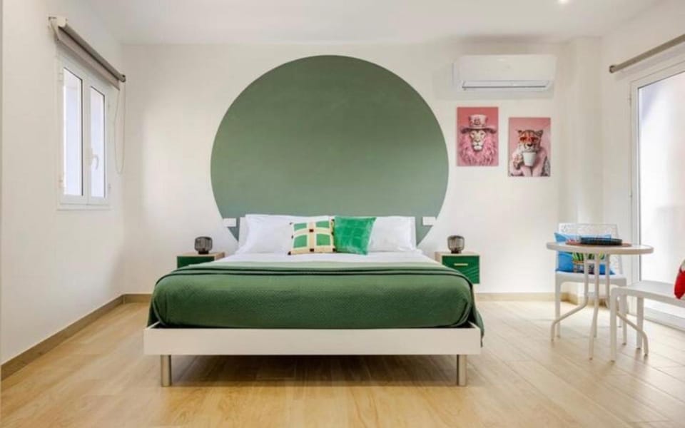 Bed, Bedroom