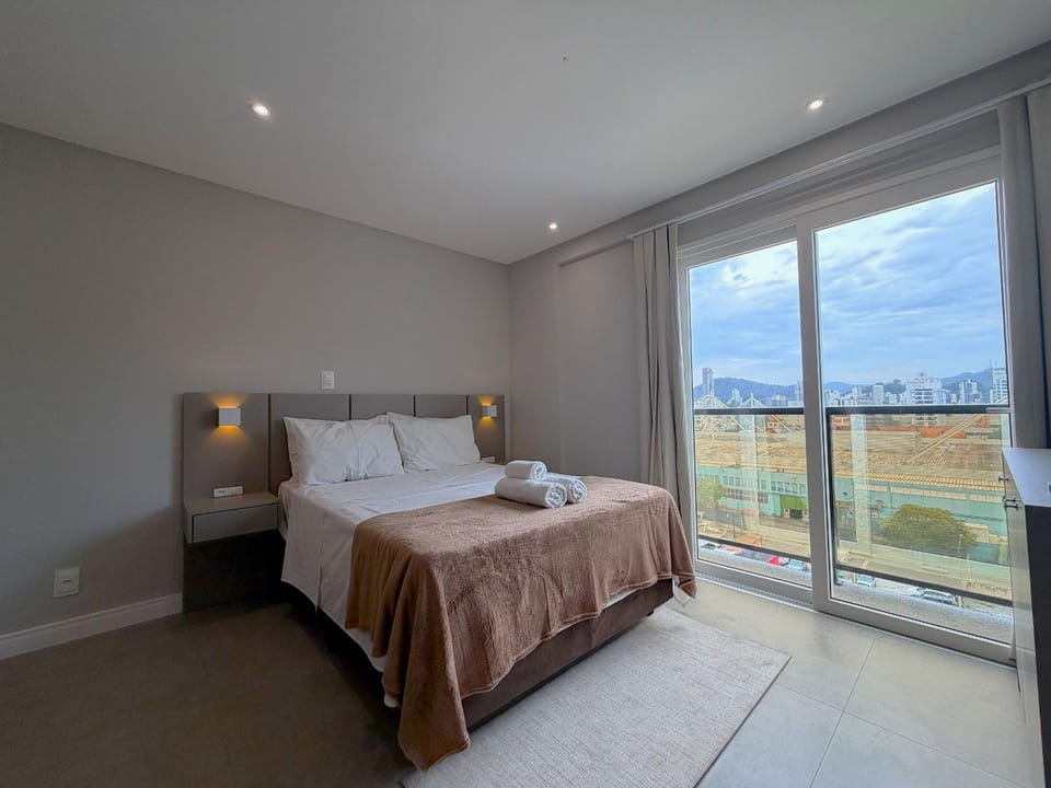 Your exclusive stay in Blumenau, 350m from Vila Germânica - OCNs Apartment in Blumenau
