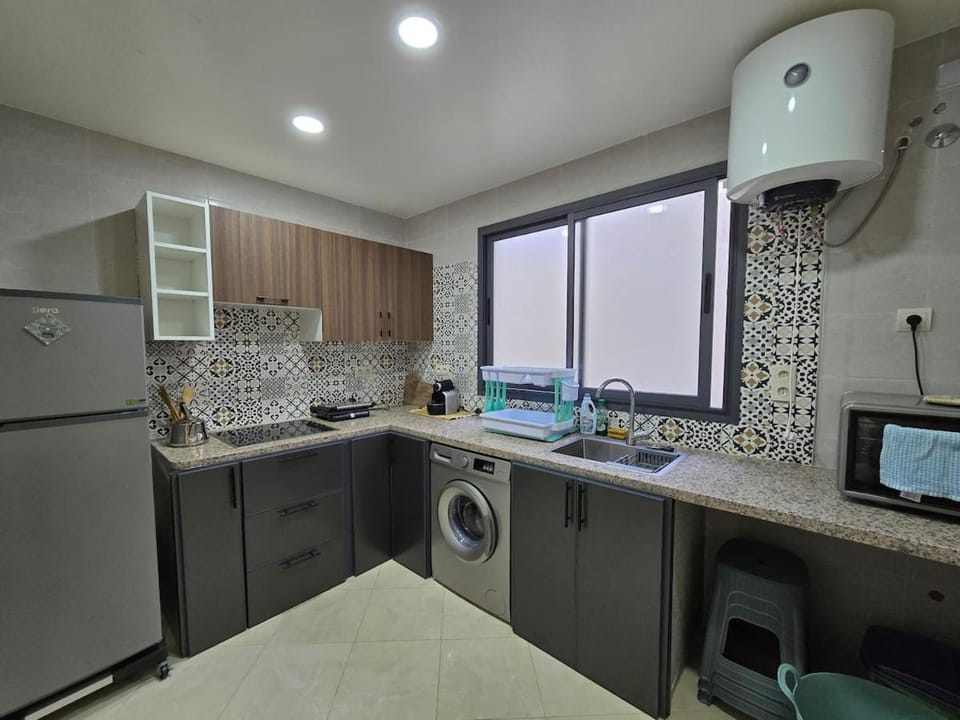 Kitchen or kitchenette, dishwasher, minibar, oven, pet friendly, stove, toaster, washing machine, dryer