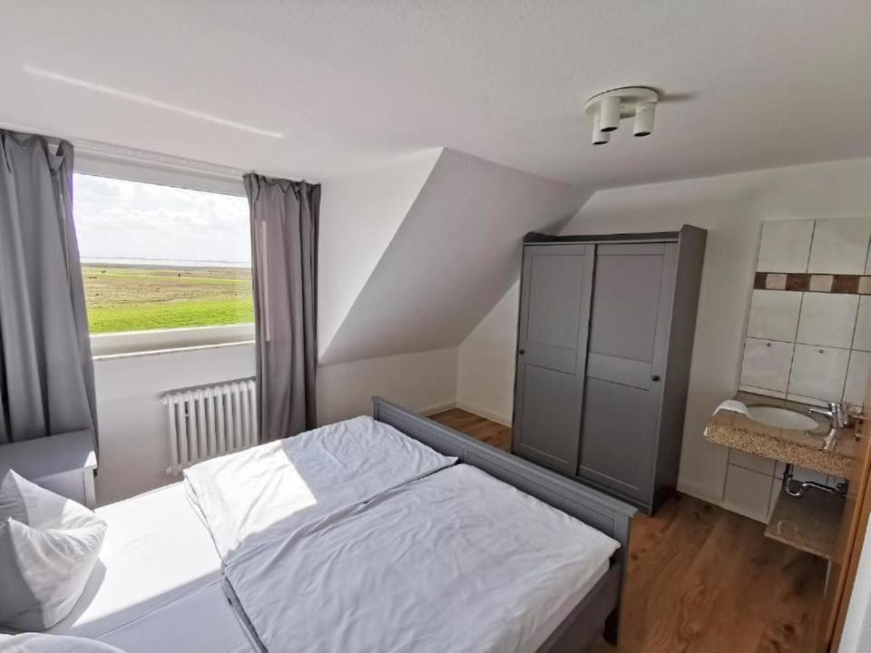 Bed, Bedroom, wardrobe