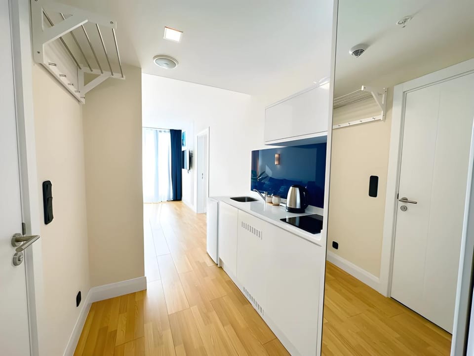 Luxury City apartments sea view Apartment hotel in Batumi
