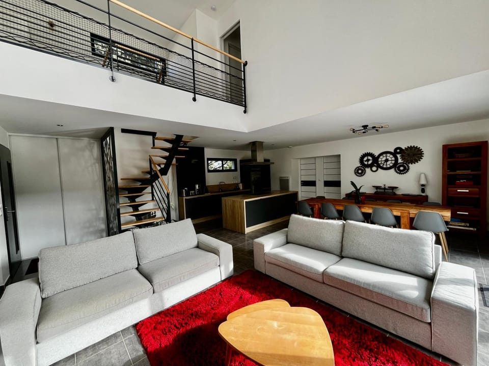 TV and multimedia, Living room