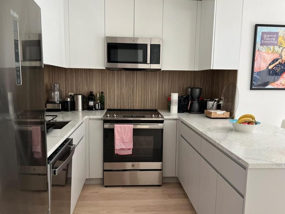 Brooklyn - Dumbo - 2-bedroom, 2-bath apartment Apartment in Manhattan