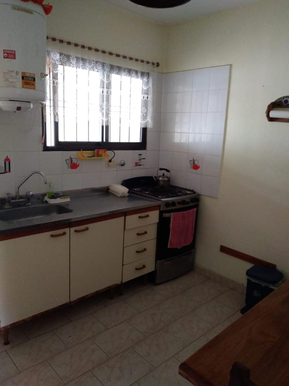Juanychela House in Costa Azul