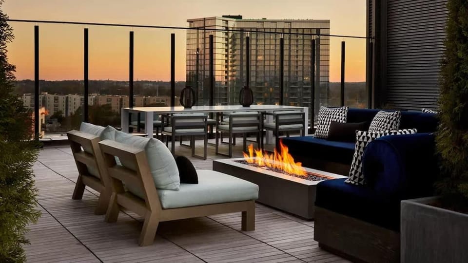 Skyline High Apartment in Atlanta