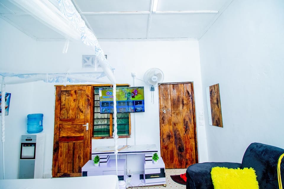 Avana Studio Watamu Hostel in Kenya