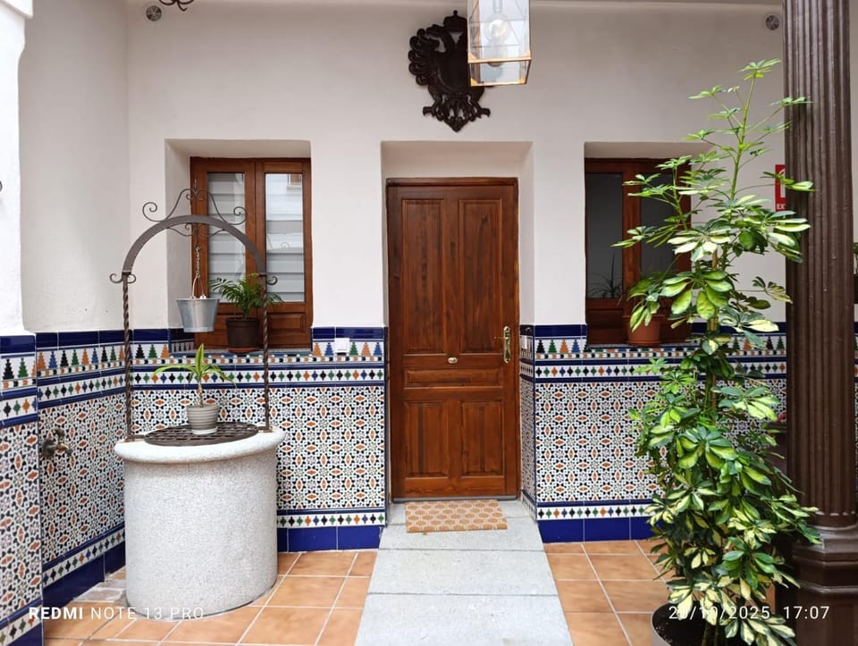 Patio, Inner courtyard view