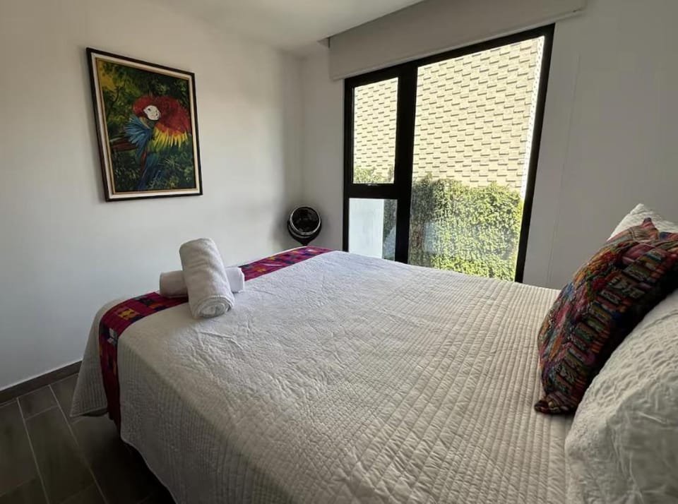 Lindo apartamento con piscina y gimnasio en Zona 14 Apartment in Guatemala City