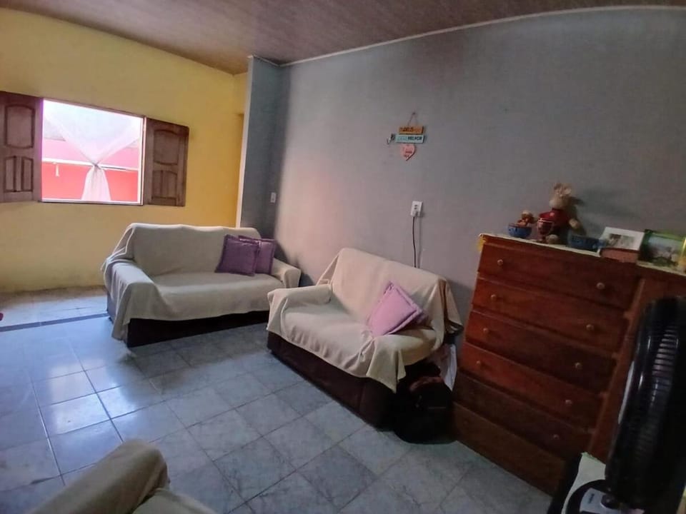 Living room, Photo of the whole room