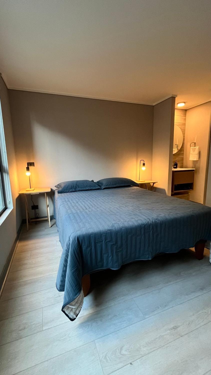 Bed, Photo of the whole room