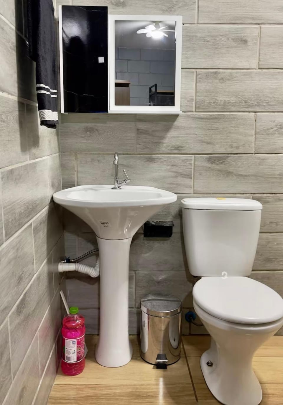 Toilet, Bathroom