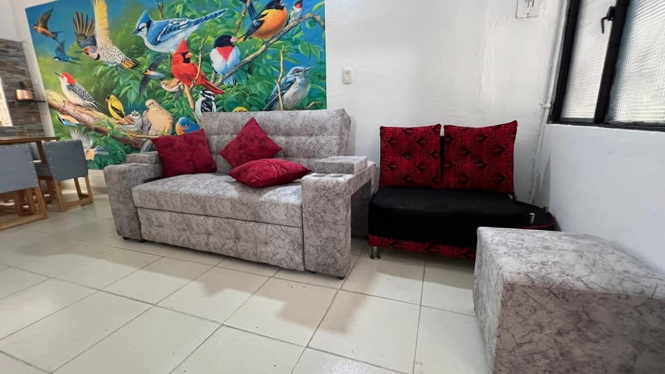 Communal lounge/ TV room