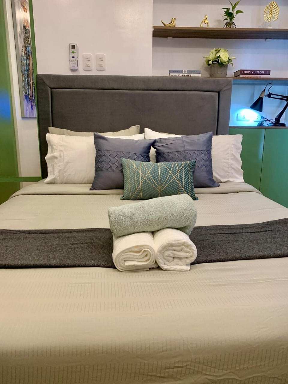 Bed, Bedroom