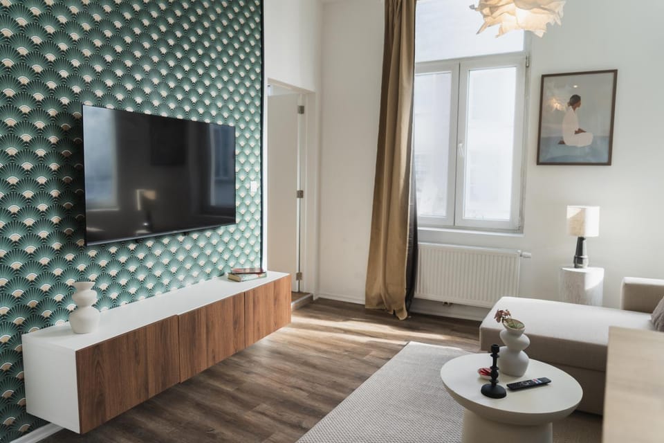 TV and multimedia, Living room