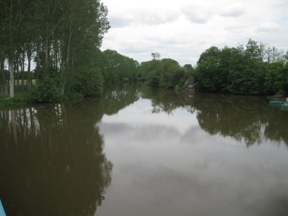 Le Petitepinay Chambres et Gîte Bed and Breakfast in Normandy