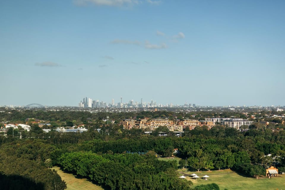 View (from property/room), City view, Landmark view