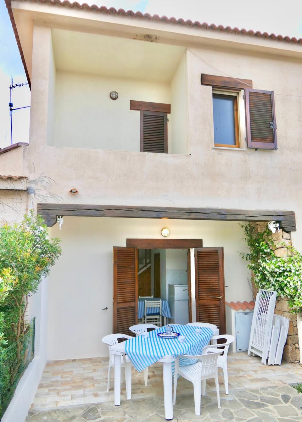 Property building, Patio, Garden view