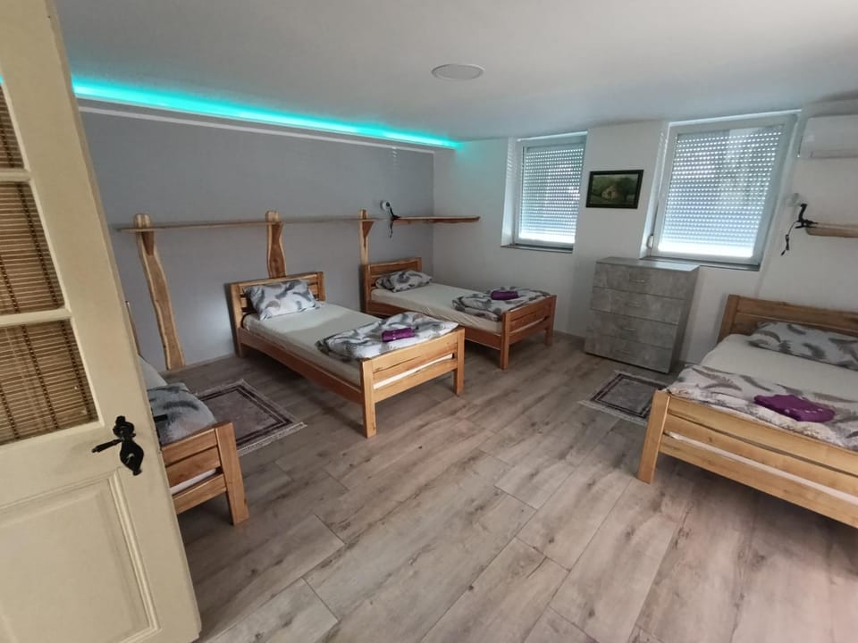 Apartman Marina i Sobe Luka Apartment in Serbia