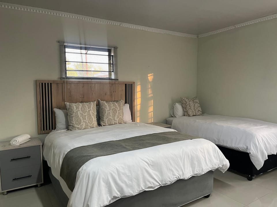 Sunray Guesthouse Bed and Breakfast in KwaZulu-Natal