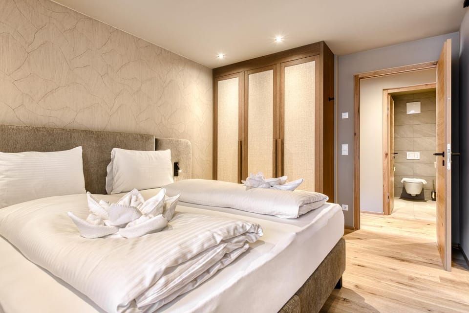 Bed, Photo of the whole room, Bedroom, towels, wardrobe