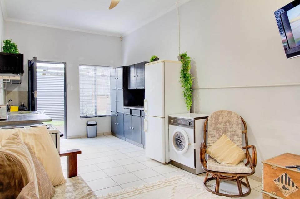 Spacious Valkyrie One-bedroom Apartment in Pretoria