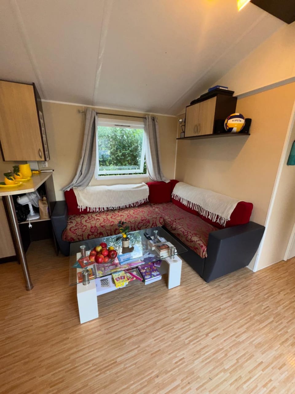 Mobilhome Évasion Fun Activités, détente et nature aux Fontaines Campground/ 
RV Resort in Île-de-France