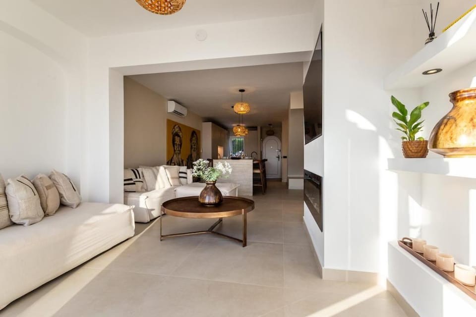 Casa Marcia Sea view Brand new townhouse Apartment in Marbella