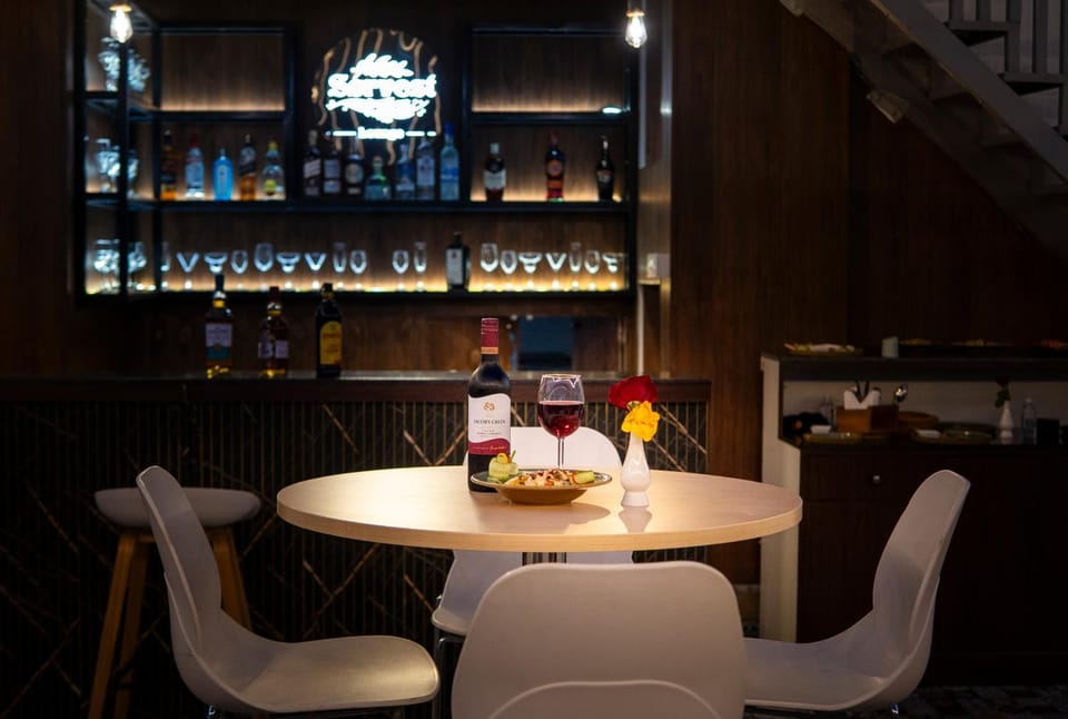 Lounge or bar