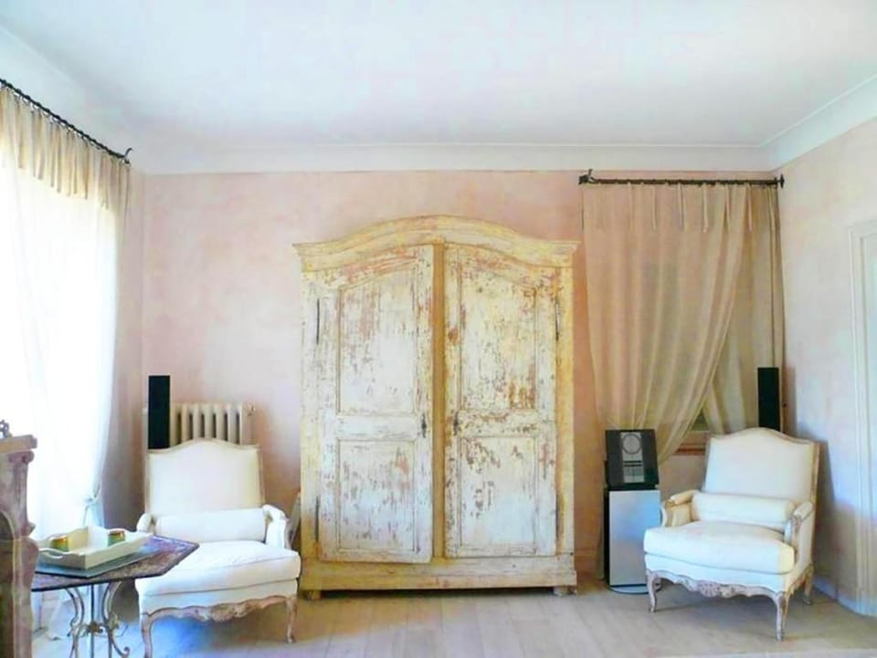 Seating area