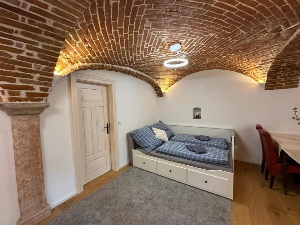 Bed, Living room, Seating area