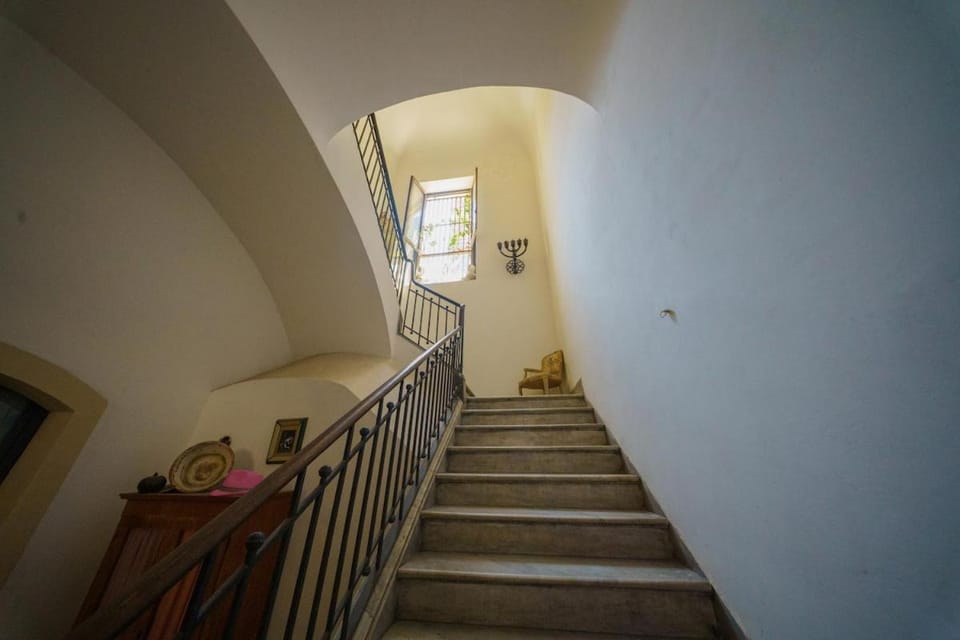 Appartamento in centro con terrazzo per 11 persone Apartment in Catania