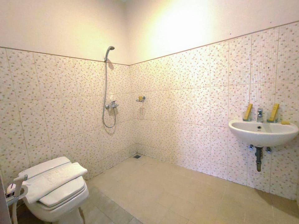 Toilet, Bathroom