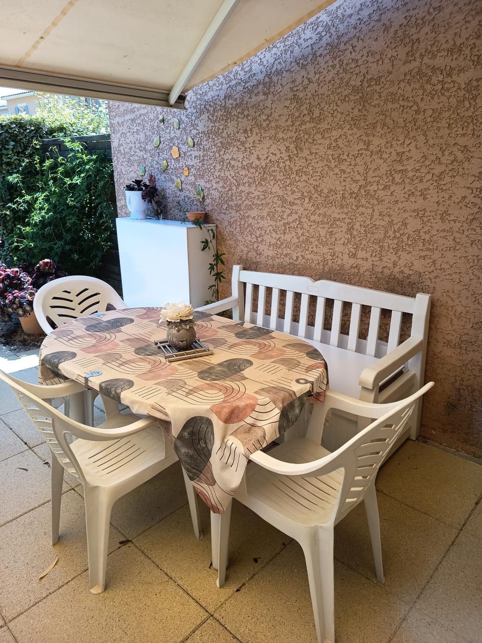 Maison Le Poussin House in Aubais